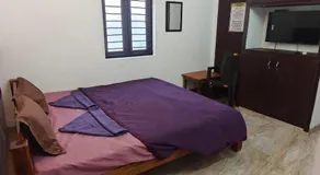 Sri Balaji Guest House - Image 5