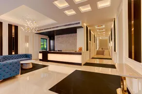 Hotel Vasundhara Palace - Image 2