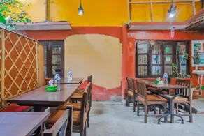 OYO 742 Hotel Thamel Inn And Restaurant - Image 3