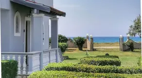 Villa Angela, seafront apartments, Almiros beach - Image 4