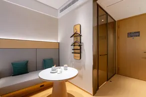 Ji Hotel Shanghai Sichuan Bei Road Metro Station - Image 4