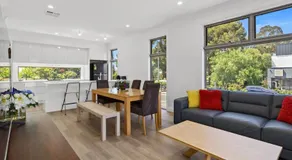 Prospect High Street House - Image 2