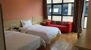 7Days Inn Chongqing Tongnan Bund International Branch - Image 3