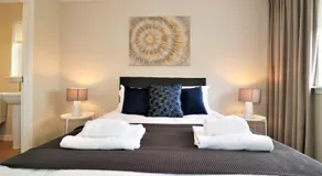 Signature - Morrison House - Image 2