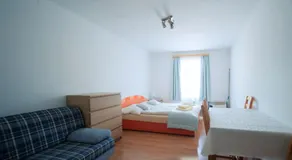 Chalupa u dedu a babky - Image 2