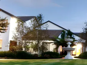 AfricaSky Guest House - Image 3