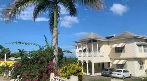 Montego Bay Sea View Guesthouse - Image 4