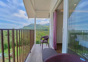 Gardenia Pool Resort Kanthalloor by VOYE HOMES Mountain View Stay Near Bhramaram view Point - Image 5