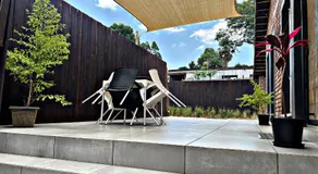 Lincoln Moon Guesthouse - Image 2