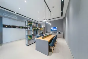 Home Inn Business Hotel - Image 3