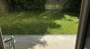 Städtische Ruheoase mit Garten & gratis Parkplatz - Image 4