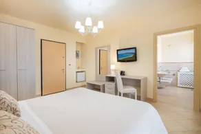 Hotel Regina Elena - Image 3