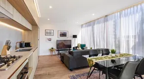 Lux Style Spacious 2 Bed 2 Bath Apt, Pool , Parking - Image 3