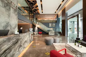 Thaya Hotel Bangkok - Image 4