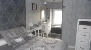 Au Vieux Logis 63 - Image 2