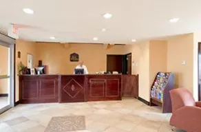 Garden Inn Hotel - Image 4