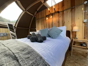 Sunrise Dome Tent - Image 2