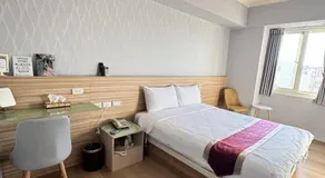 Green Yard Business Hotel - Image 3