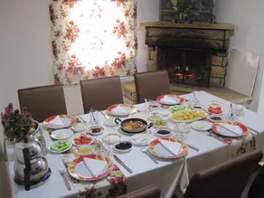 ABANT DORT MEVSİM KONAĞI HOSTEL - Image 4