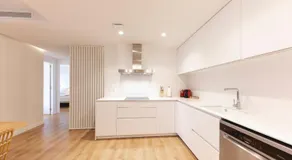 Bravissimo Sirenes, 2-Schlafzimmer-Wohnung im Zentrum von Girona - Image 4