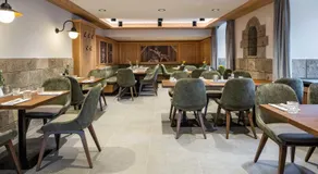 Hotel Goldener Hirsch - Image 2
