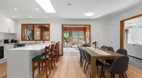 New family sized Bowral sanctuary with fireplace - Image 4