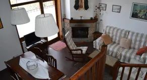 Casa con jardín en Guils - Image 3