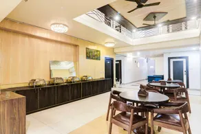 Townhouse Charbagh - Image 3
