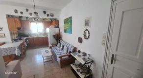Captain's George - Image 2