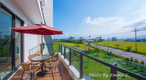 Colorful Fish Cottage - Image 5