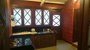 Beautiful Heritage Villa , ROCKSIDE - Image 4