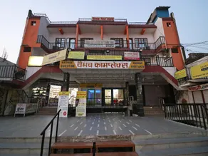 OYO 29753 Raunaq Guest House - Image 5