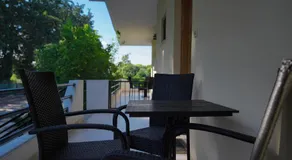 Beach Side Apartments - Image 5