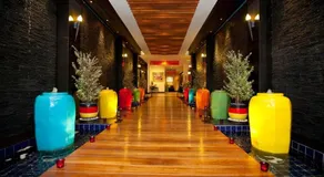 Siam Paradise Entertainment Complex - Image 2