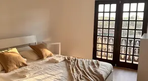Nina's Stay Hostel - Image 2