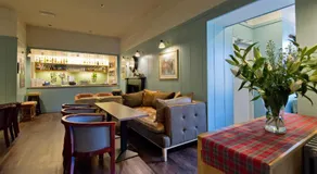 Station Hotel - Image 4