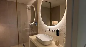 Green Park Hotel - Image 2