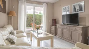 Apartamento Altos de Banús V - Image 2