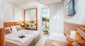 Park Hotel - Image 2