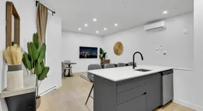 Deluxe Suites Downtown Montreal - Image 4