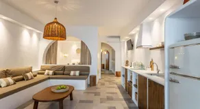 Euphoria Suites and Spa - Image 3