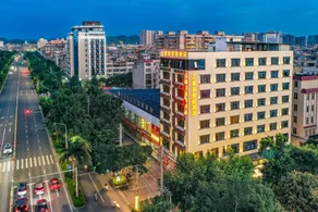 Haorong Smart Hotel (Beiliu Yongfeng Plaza Branch) - Image 5