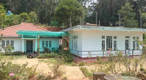 Forest Cyniciam Homestay - Image 4