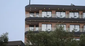 Lans Hotel - Image 5