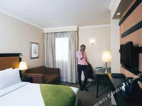 StayEasy Emalahleni - Image 2