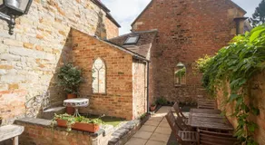 Cotswolds period townhouse near Stratford-upon-Avon, central location short walk to pubs, restaurants and shops - Image 4