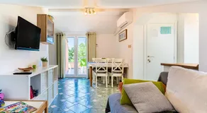 Apartmani Utmar Cres - Image 2