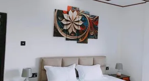 Hotel Kandy road - Image 2