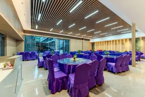 Weiheng Business Hotel - Image 2