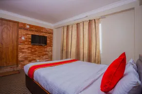 OYO 300 Farm House Resort - Image 2